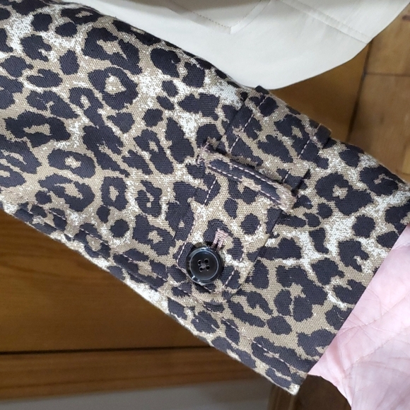 Banana republic double breasted leopard print tan belted jacket coat - Picture 3 of 12